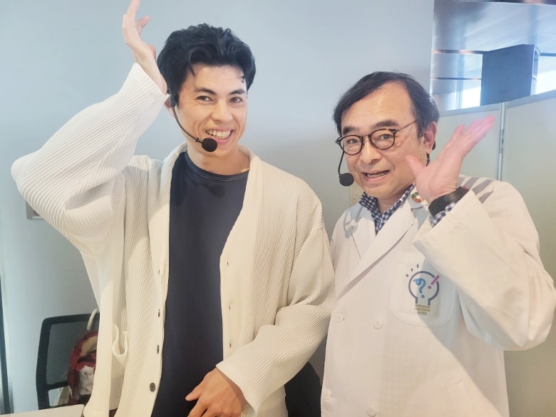 「小島よしおと一緒に防災を学ぼう」ステージの様子